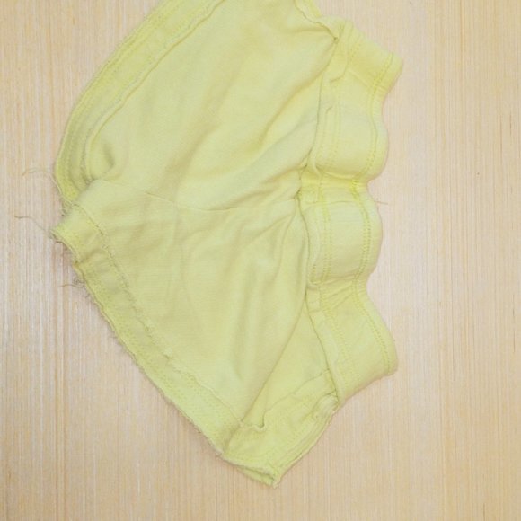 Everlast Girls Shorts in Yellow in size Medium 7/8 - Picture 2 of 5